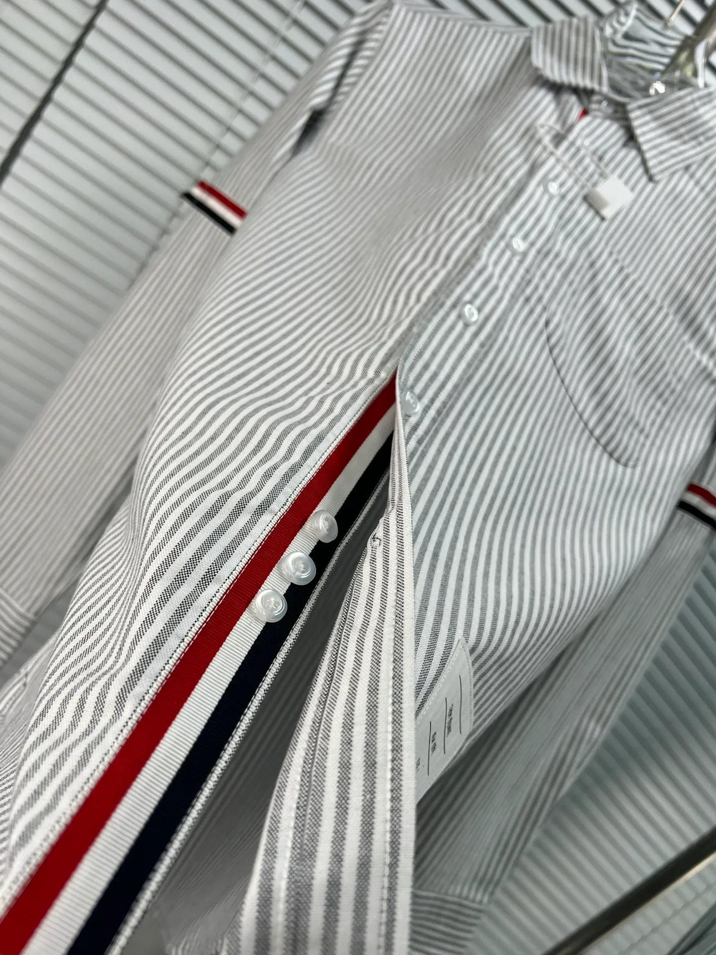 (THOM BROWNE + ） THOM BROWNE . TB Classic + ZP Authentic Same Style TB ：Blue /Gray Size：0/1/2/3/4